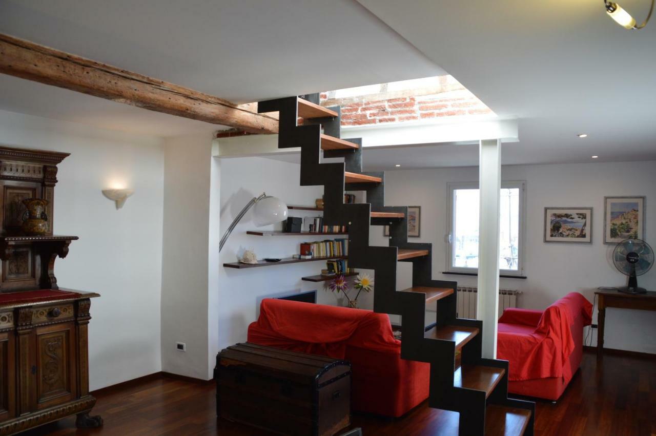 Sunflower With Private Terrace And Lift * Genua